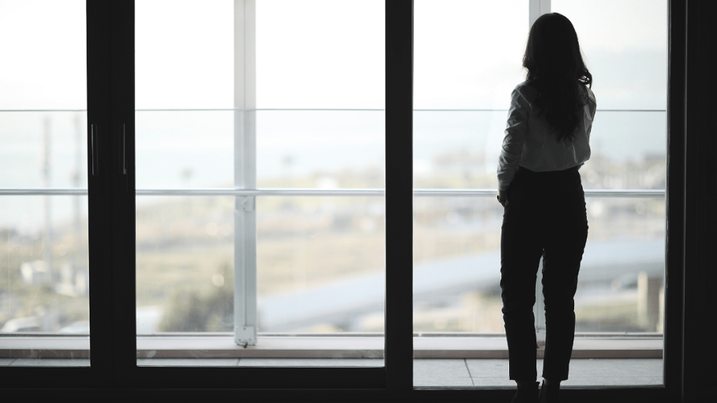 Le passé est derrière toi, mais le présent t’appartient